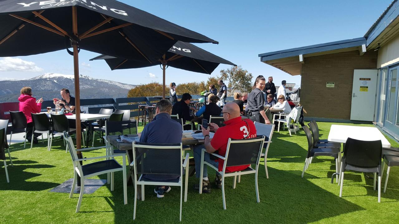 Ski Club Of Victoria - Kandahar Lodge Mount Buller Εξωτερικό φωτογραφία